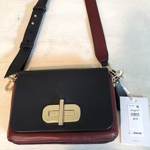 Tommy Hilfiger Collection crossbody leather bag